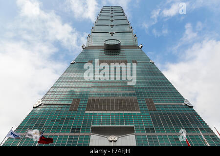 Taipei 101 perspektivische Ansicht von unten Stockfoto