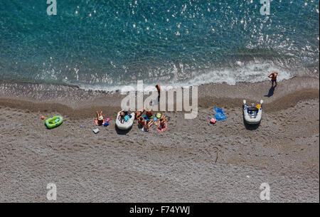 Urlauber auf Amalfi-Küste Strand Salerno Kampanien Italien Europa Stockfoto