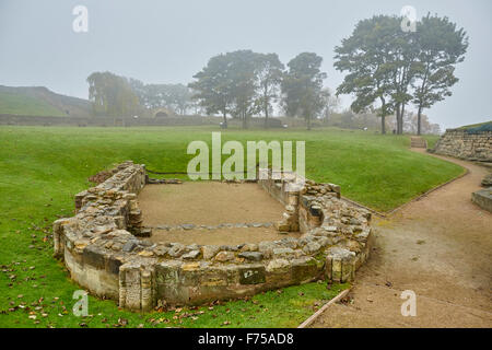 Pontefract Castle Nebel Nebel Winter bleibt Struktur Wände ist UK Großbritannien britische Großbritannien Europa westeuropäischen Stockfoto