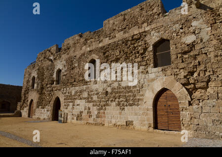 Innenhof Othello Turm, eine mittelalterliche Zitadelle in Famagusta, die Türkische Republik Nordzypern Stockfoto