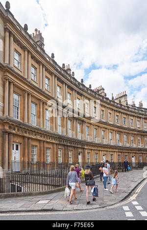 Der Zirkus eine zirkuläre Georgian Reihenhaus Häuser in Bath, Somerset England Vereinigtes Königreich UK Stockfoto