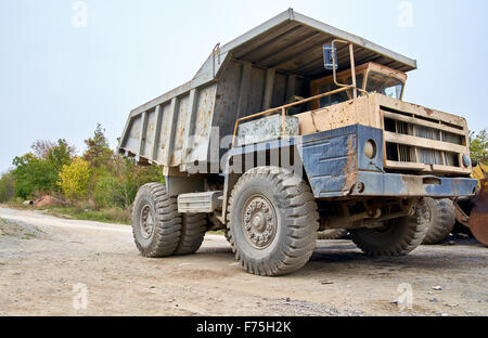 Haul-Muldenkipper hautnah Stockfoto