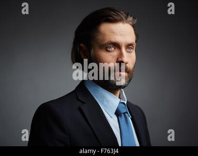 Reife Geschäftsmann in formale Abnutzung Stockfoto