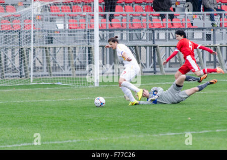 Stadion: FFM Training Centre, Skopje, R. Mazedonien. 26. November 2015. Mazedonien Vs Weißrussland UEFA Women's Euro 2017 qualifizieren. Die Qualifikation Gruppenphase - Gruppe 1. Das Spiel endete 0: 2 Credit: Dragan Ristovski/Alamy Live News. Stockfoto