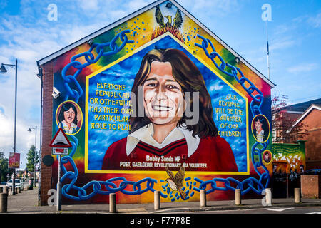 Bobby Sands Wandbild auf Belfast Falls Road Stockfoto