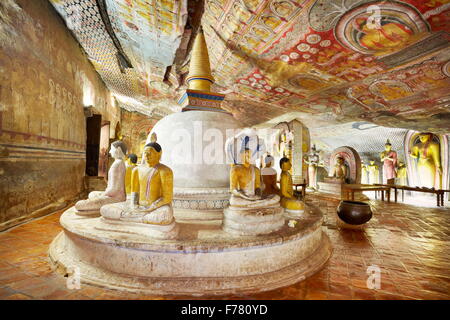 Sri Lanka - Buddish Cave Tempel Dambulla, Kandy Provinz, UNESCO-Weltkulturerbe Stockfoto