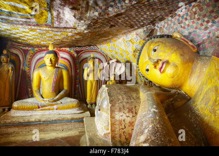 Sri Lanka - Buddish Cave Tempel Dambulla, Kandy Provinz, UNESCO-Weltkulturerbe Stockfoto