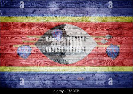 Ein bandtypischen Hintergrundbild der Flagge von Swasiland auf Holzbrettern einer Wand oder Boden. Stockfoto