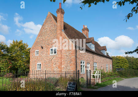 Astleham Manor Cottage (Besucherzentrum), Chiltern Open Air Museum, Chalfont St Giles, Buckinghamshire, England, Vereinigtes Königreich Stockfoto