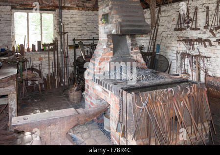 Garston Schmiede, Chiltern Open Air Museum, Chalfont St Giles, Buckinghamshire, England, Vereinigtes Königreich Stockfoto