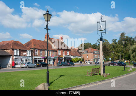 High Street und der grünen, Chalfont St Giles, Buckinghamshire, England, Vereinigtes Königreich Stockfoto