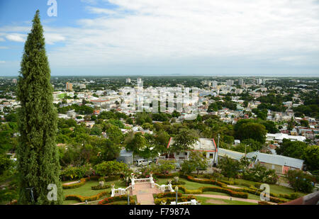 Blick auf die Stadt Ponce von der Serralles-Burg. Ponce, Puerto Rico. Territorium der USA. Karibik-Insel. Stockfoto