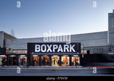 BOXPARK Pop-up-Mall in Shoreditch London 2012, Design von wir wie heute Stockfoto