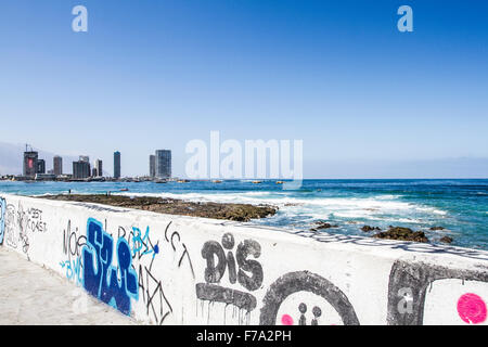 Cavancha Strand (Playa Cavancha). Iquique, Tarapaca Region, Chile. Stockfoto