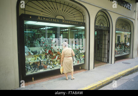 Einkaufen in Old San Juan, Puerto Rico, Karibik Stockfoto