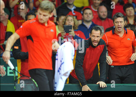 Belgien. 27. November 2015. Davis Cup-Finale, Großbritannien und Belgien. 1. Tag spielen. David Goffin (Bel) und Michael LLodra (Fra) Credit: Action Plus Sport/Alamy Live News Stockfoto