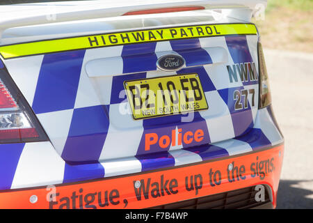 Rückansicht des NSW New South wales Sydney Police Force Highway Patrouillenwagens in Australien Stockfoto