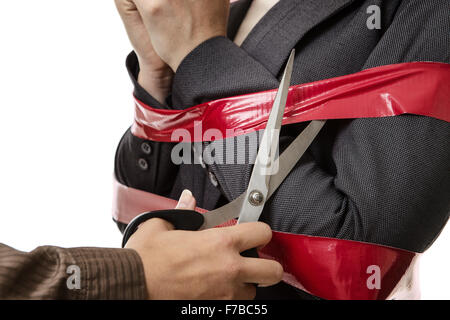 Business-Frau gefangen in Bürokratie kostenlos mit der Schere geschnitten Stockfoto