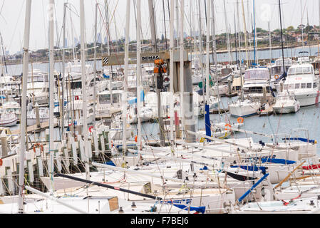 Marina am Sandringham Yacht Club Melbourne mit Boote Yachten Stockfoto