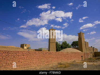 Windtürme verwendet als ein natürliches Kühlsystem In Kashan iranische traditionelle Architektur, Provinz Isfahan, Iran Stockfoto