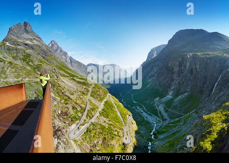 Trollstigen (Trolle Leiter oder Trolle Causeway), Norwegen Stockfoto