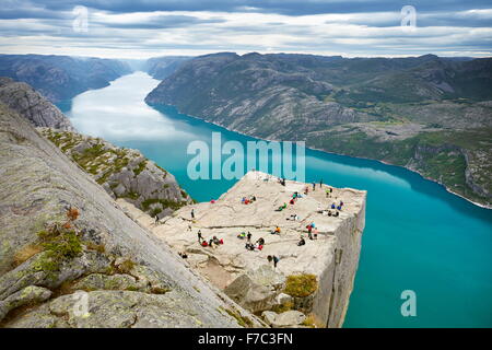 Preikestolen Landschaft (Preikestolen), Lysefjord, Norwegen Stockfoto