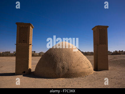 Zoroastrian alte Wind gekühlt Wasser Reservoir, Yazd Provinz Yazd, Iran Stockfoto