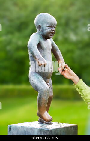 Kleine böse Junge, Gustav Vigeland Skulpturenpark, Oslo, Norwegen Stockfoto
