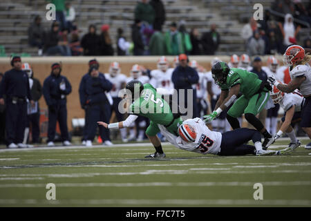 Denton, Texas, USA. 28 Nov, 2015. November 28, 2015: Während der NCAA Football Spiel zwischen UTEP vs UNT bei Apogee Stadion in Denton, Texas. © Jp Waldron/ZUMA Draht/Alamy leben Nachrichten Stockfoto