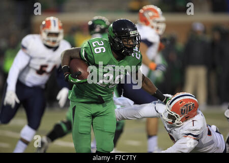 Denton, Texas, USA. 28. November 2015. 28. November 2015: läuft wieder Jeffrey Wilson (26) von North Texas bedeutet grün während der NCAA Football-Spiel zwischen UTEP Vs UNT Apogee-Stadion in Denton, Texas. © Jp Weber/ZUMA Draht/Alamy Live-Nachrichten Stockfoto