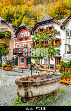 Hallstatt Dorf, Salzkammergut, Österreich Stockfoto