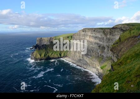 Cliffs of Moher in den späten Abend Licht Burren County Clare Irland Stockfoto