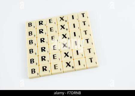 Brexit-Konzept. Scrabble-Kacheln mit dem Wort 'Brexit'. Brexit-Countdown. Stockfoto