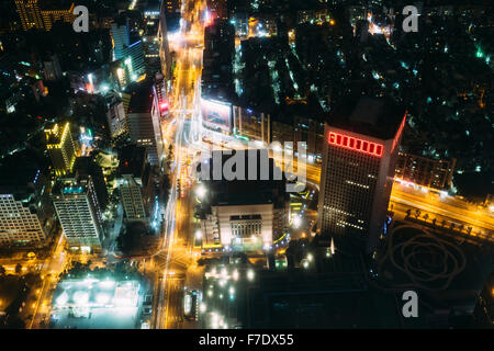 Taipeh, Taiwan - Nachtansicht von Taipeh, aus 101 Tower im 89. Stock zu sehen. Stockfoto