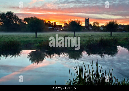Sudbury-Auen an der Dämmerung Sudbury Suffolk in England Stockfoto