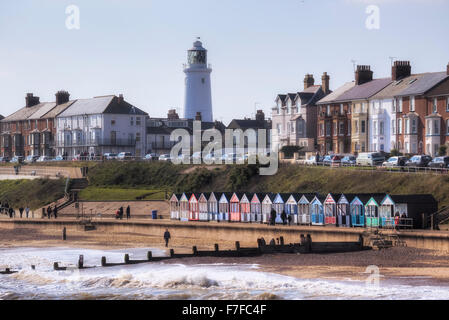 Southwold, Strand Hütten, Suffolk, England, UK Stockfoto