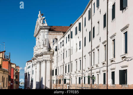 Die Kirche von Santa Maria Assunta, auch als ich Gesuiti, Venedig, Italien. Stockfoto