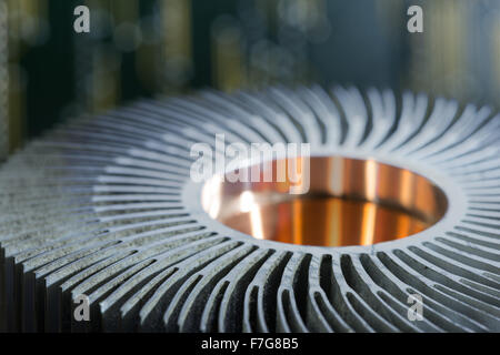 Aluminium-Kühlkörper der super Dirigent high-Speed Chip verhindert Überhitzung, Durchführung von Strahlungswärme Kühlung pc brennen Stockfoto