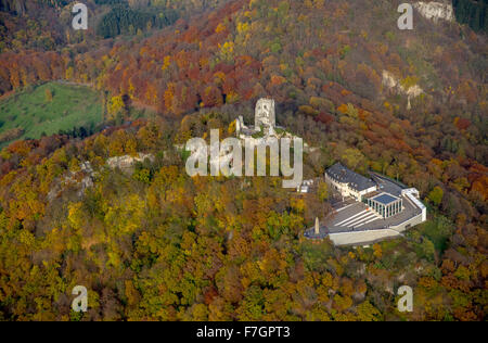 Drachenfels Burgruinen, mit Plateau und Glas Cube, Bad Honnef, Siebengebirge zwischen Königswinter und Bad Honnef, Herbst Stockfoto