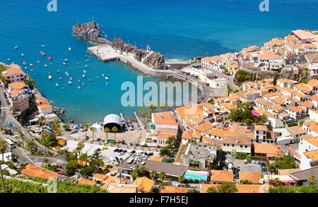 Luftaufnahme von Camara de Lobos, die Insel Madeira, Portugal Stockfoto