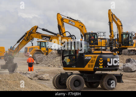 JCB Bagger und Lader auf Demonstration am Hillhead Steinbruch Recycling und Bau Messe 2014 Stockfoto