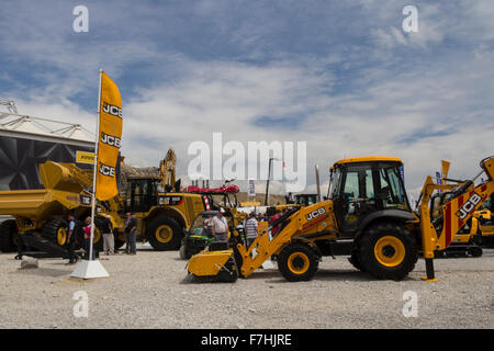 Demonstration der mobilen Anlage und Bagger Hillhead Gewinnung, Recycling und Bauausstellung Stockfoto