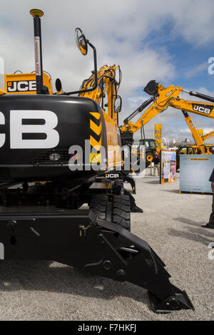 Demonstration der mobilen Anlage und Bagger Hillhead Gewinnung, Recycling und Bauausstellung Stockfoto