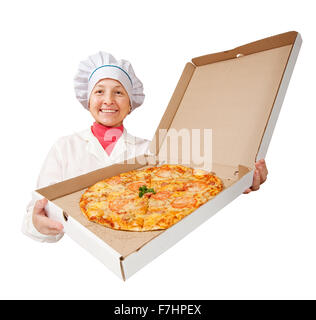 Köchin mit hausgemachte Pizza. Isoliert auf weißem Hintergrund Stockfoto