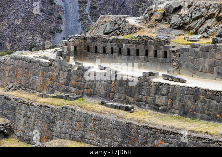 Tür in Ollantaytambo im Heiligen Tal der Inkas, Peru Stockfoto