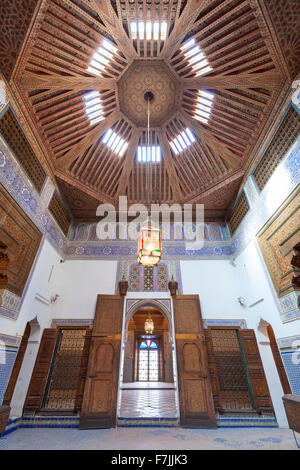 Tolle Architektur und traditioneller Handwerkskunst im Palazzo Dar Si Said in Marrakesch, Marokko Stockfoto