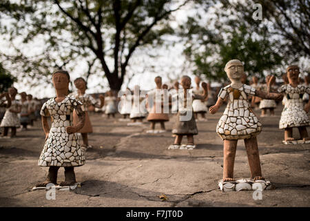Der Rock Garden von Chandigarh ist ein Skulpturengarten in Chandigarh