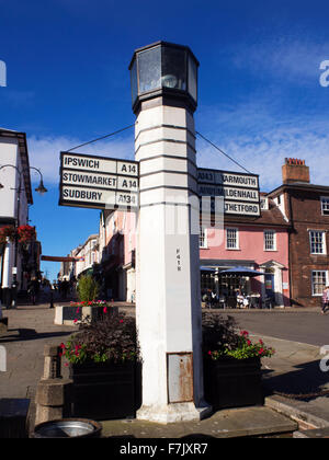 Säule der Salz Roadsign auf Angel Hill in Bury St Edmunds Suffolk England Stockfoto