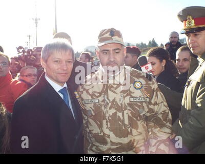 Bukarest, Rumänien. 1. Dezember 2015. Premierminister von Rumänien, Dacian Ciolos. Bildnachweis: Paul Hristea/Alamy Live-Nachrichten Stockfoto