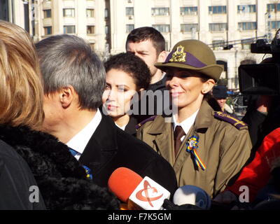 Bukarest, Rumänien. 1. Dezember 2015. Premierminister von Rumänien, Dacian Ciolos. Bildnachweis: Paul Hristea/Alamy Live-Nachrichten Stockfoto